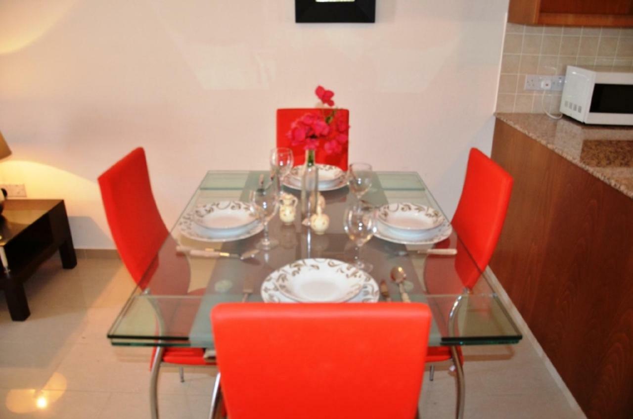Ground Floor One Bedroom Apartment B2, 3 Pools, Free Wifi Peyia Ngoại thất bức ảnh
